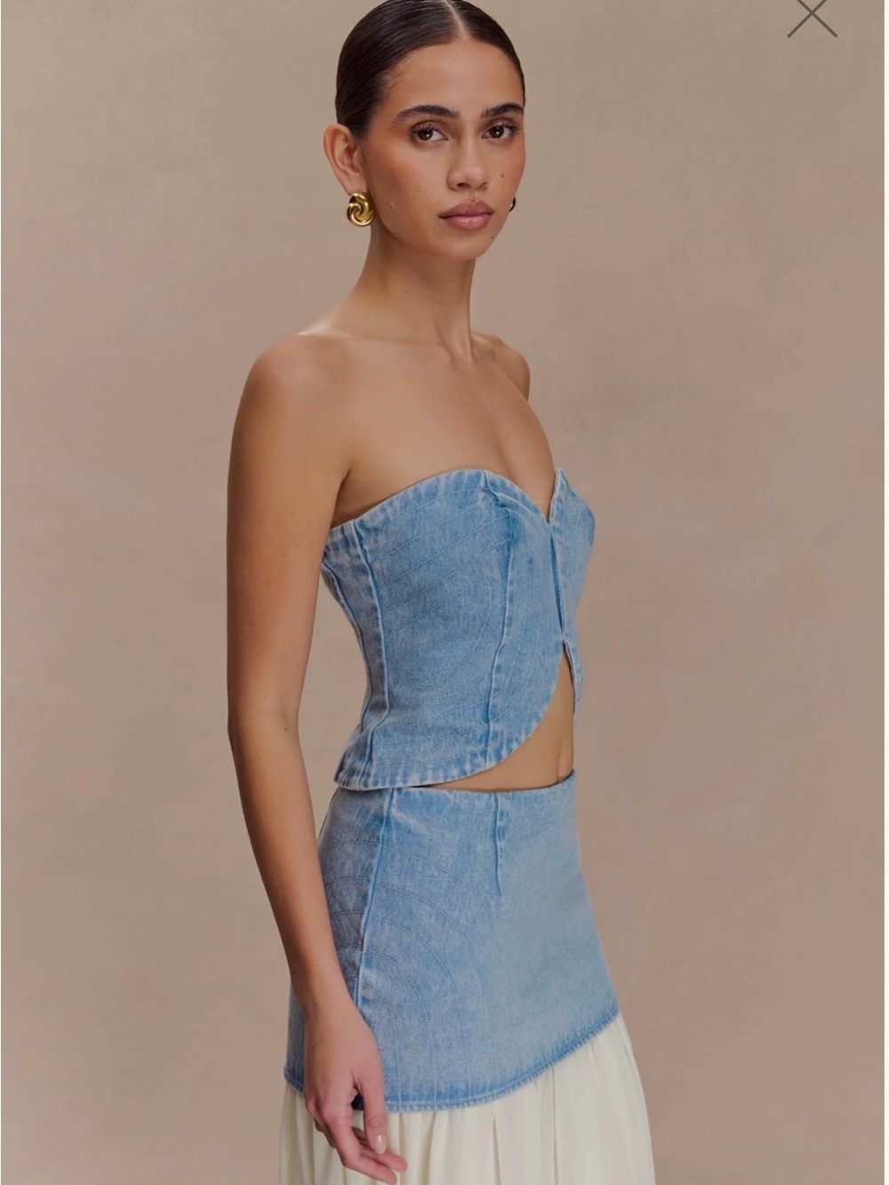 Meshki Light Blue Denim Corset Top with Cream Maxi Skirt - Picture 3 of 5